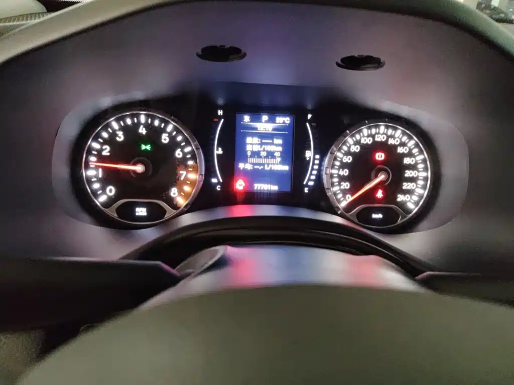 Jeep Renegade — миниатюра 7