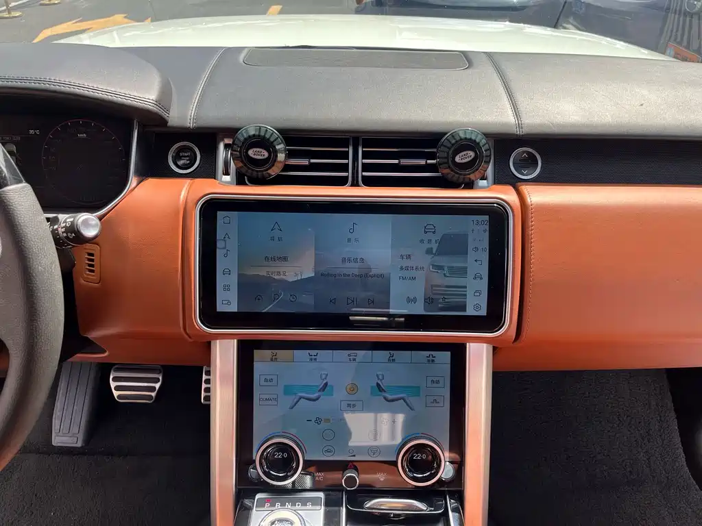 Land Rover Range Rover — миниатюра 17