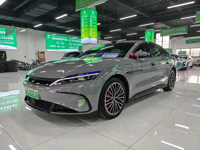 BYD HAN 2025