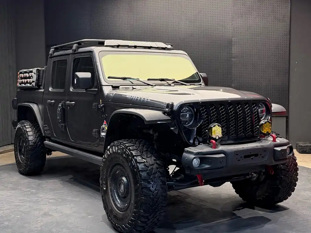 Jeep Gladiator — миниатюра 2