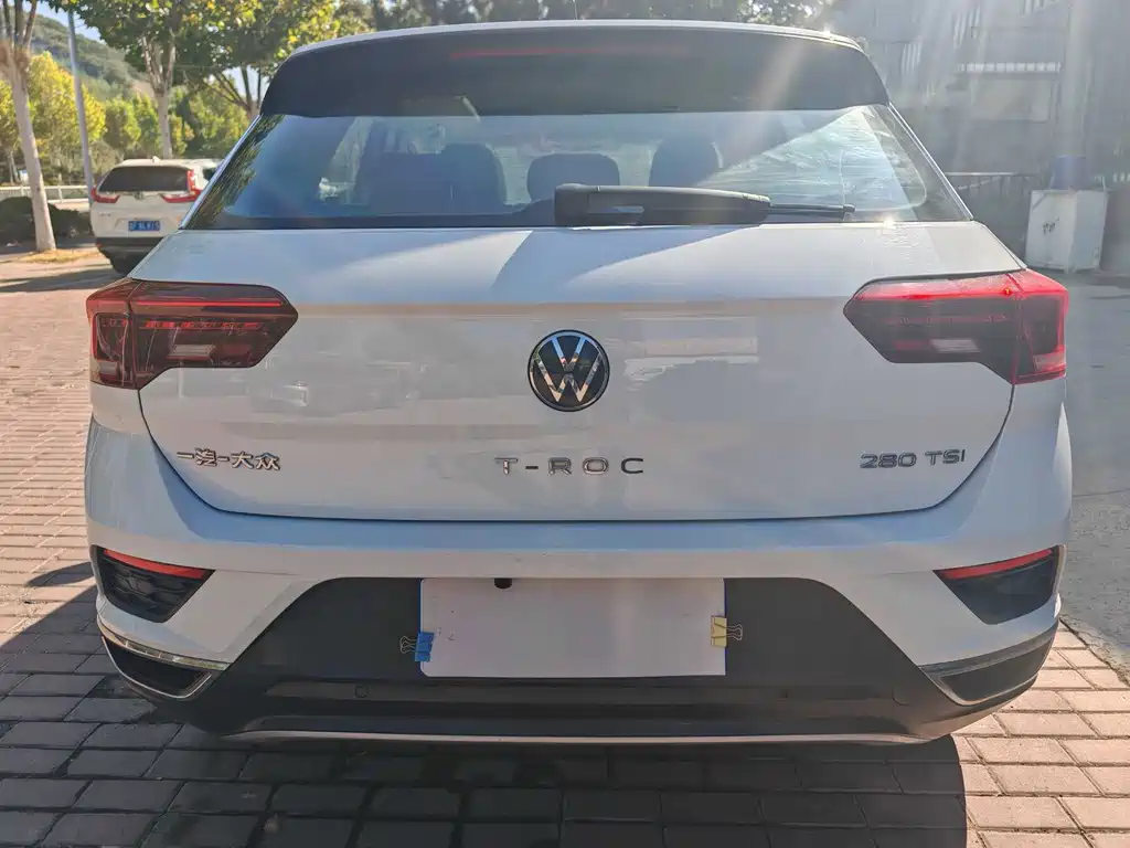 Volkswagen T-Roc — миниатюра 5