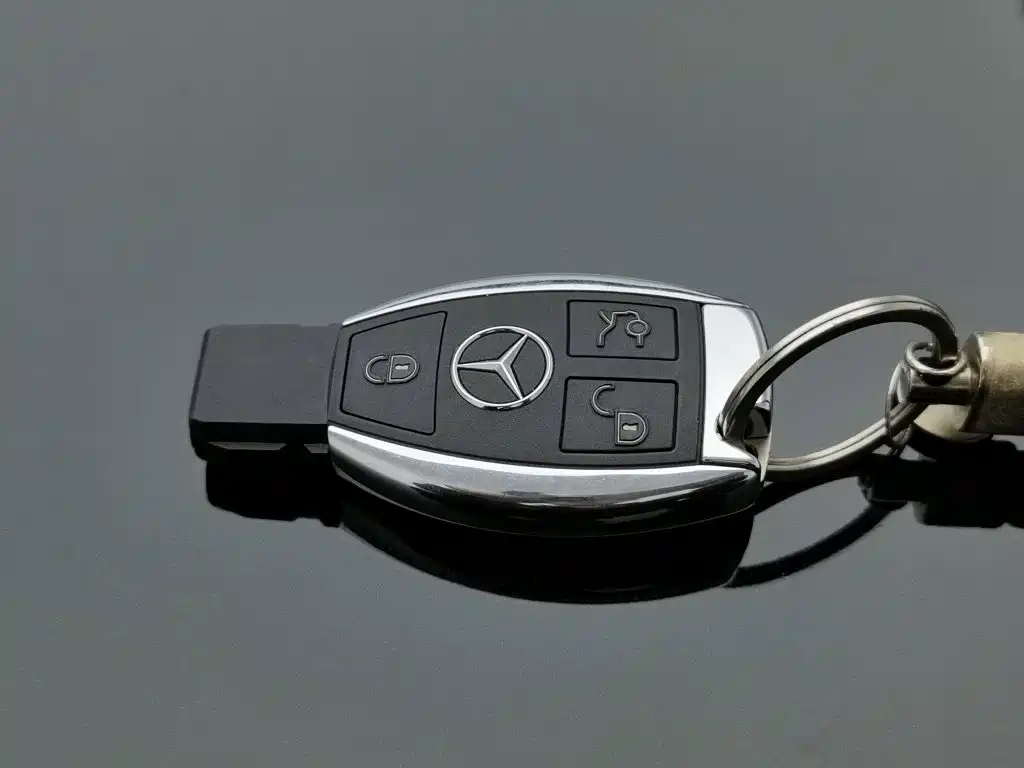 Mercedes-Benz GLE (Import) — миниатюра 19