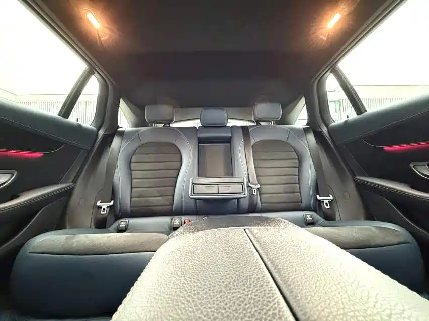Mercedes-Benz EQC — миниатюра 4