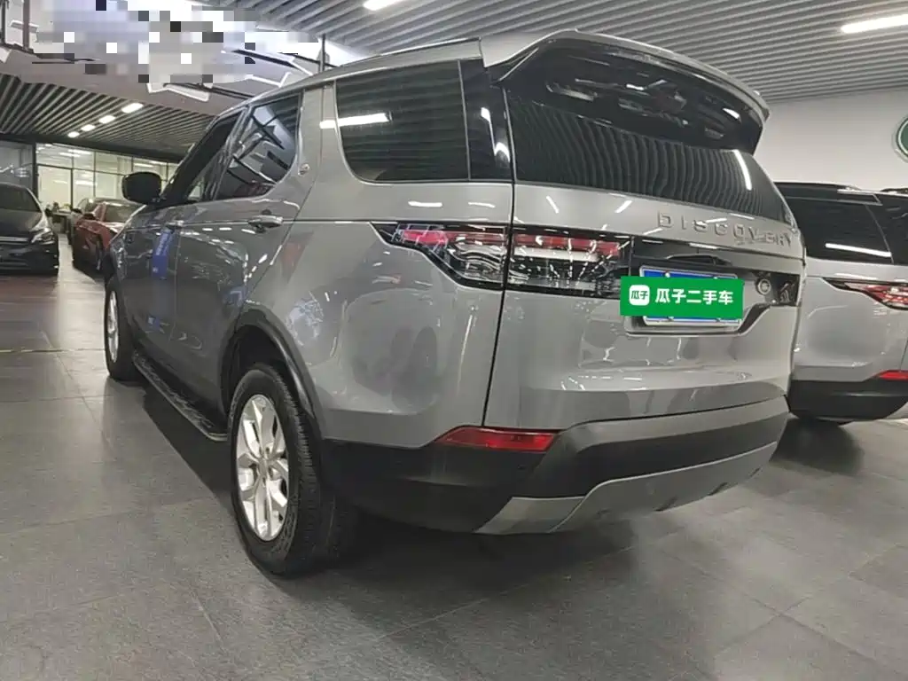 Land Rover Discovery — миниатюра 5