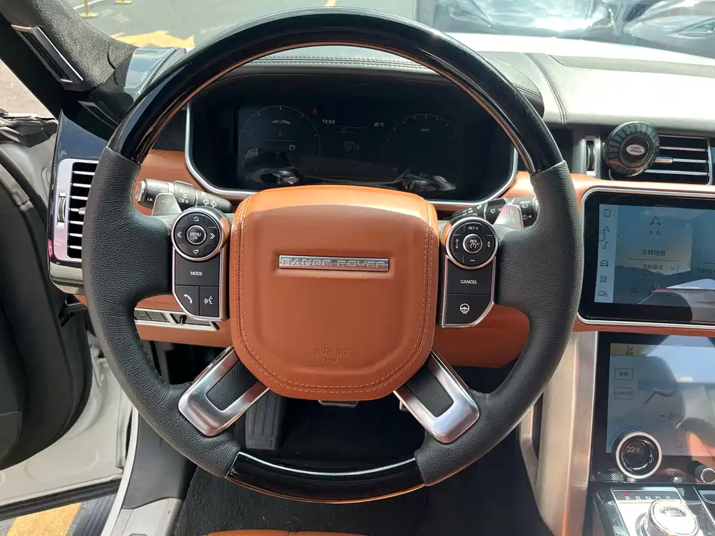 Land Rover Range Rover — миниатюра 15