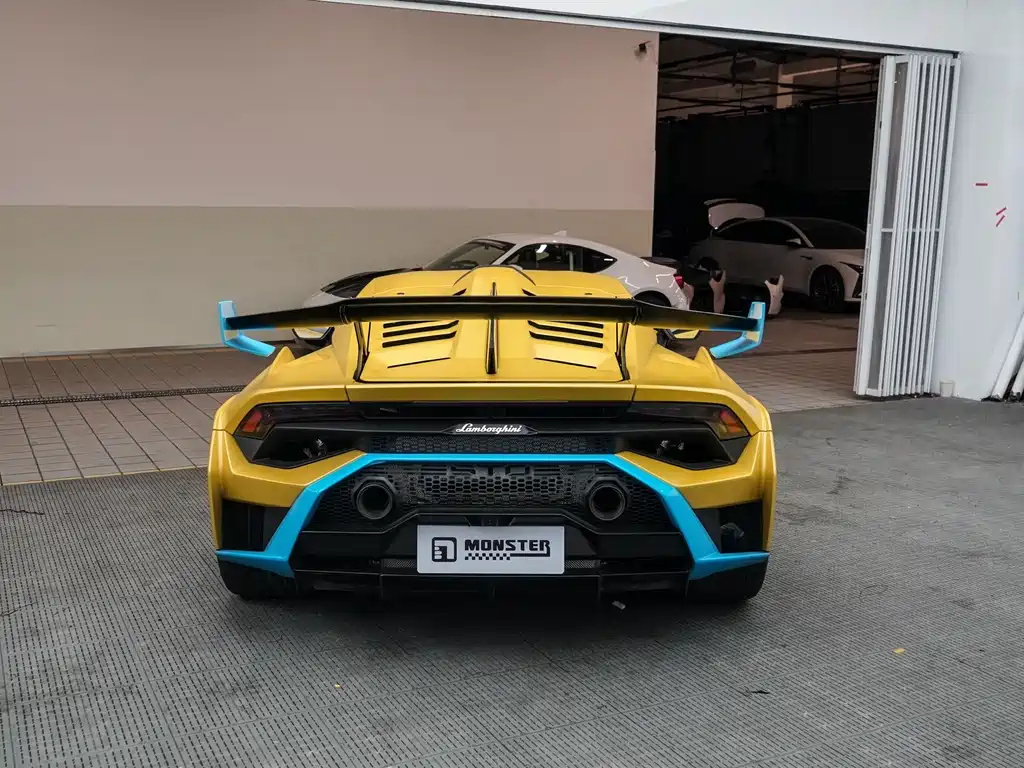 Lamborghini Huracán - фото 5
