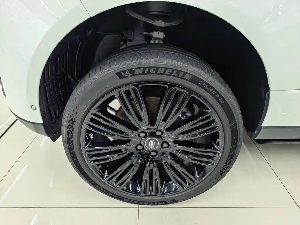 Land Rover Range Rover — миниатюра 16