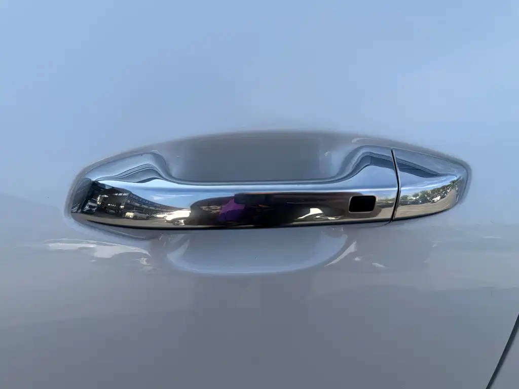 Kia Seltos — миниатюра 15