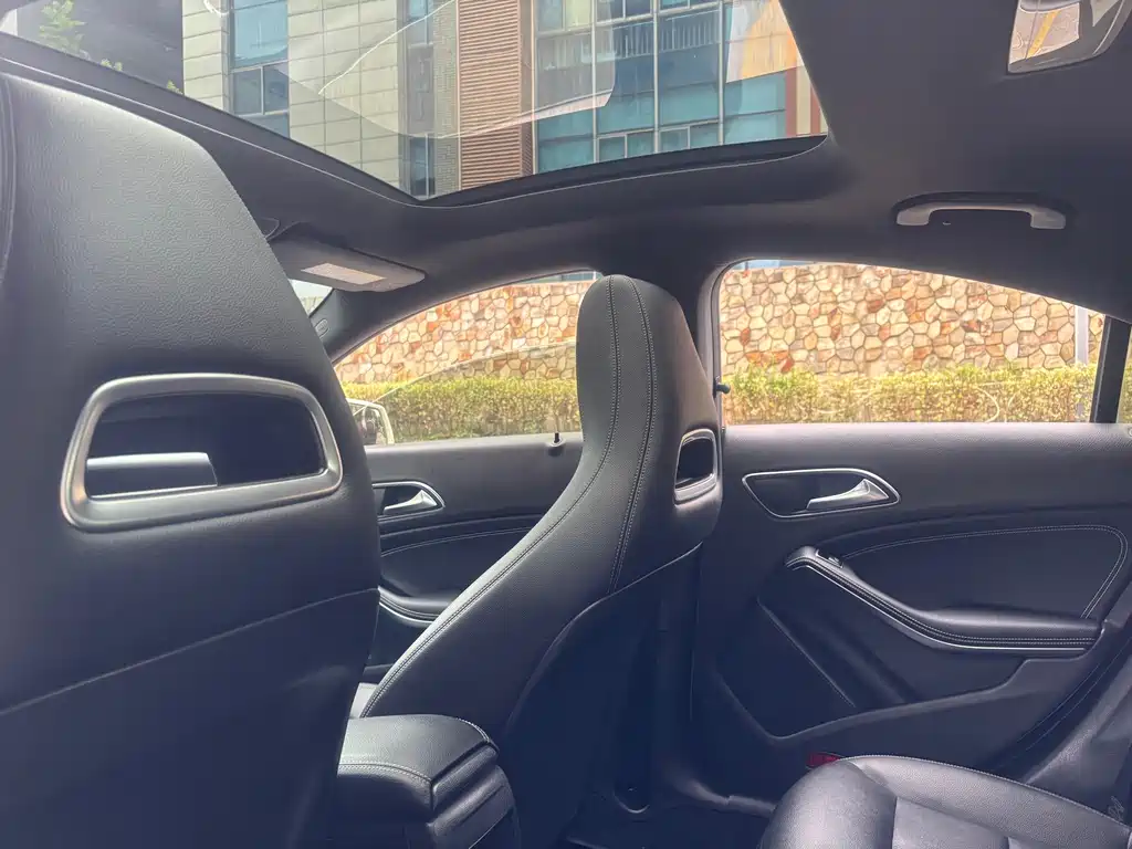 Mercedes-Benz CLA (Import) — миниатюра 13