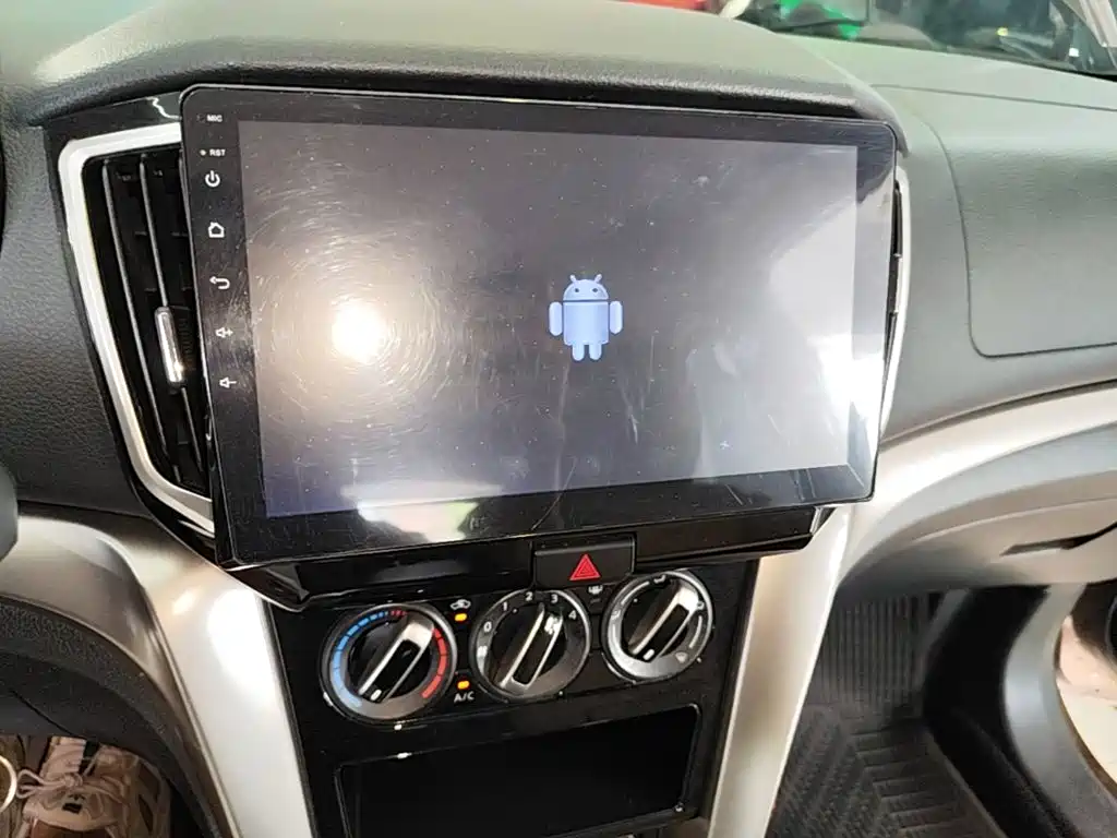 Venucia T70 — миниатюра 13