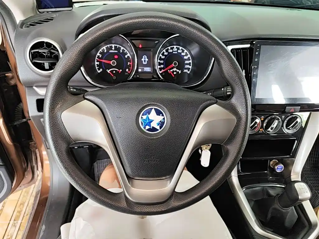 Venucia T70 — миниатюра 11