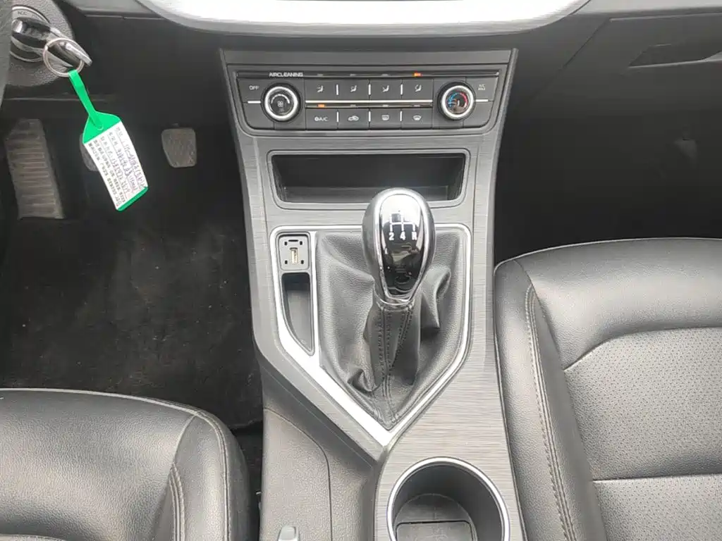 Geely Vision — миниатюра 14
