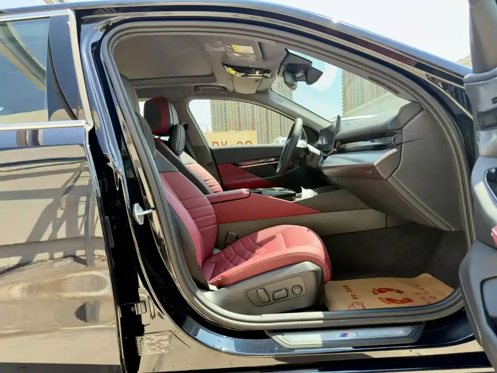 BMW i5 2025 eDrive 40L M Sport