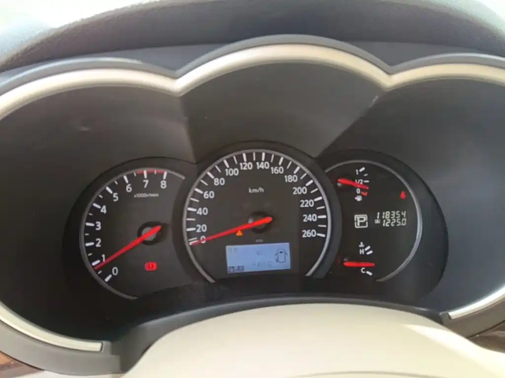 Nissan Quest — миниатюра 12
