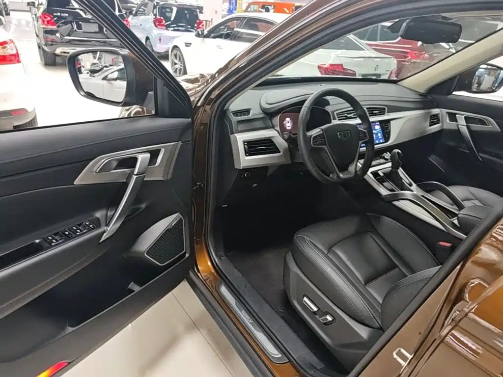 Geely Boyue — миниатюра 16