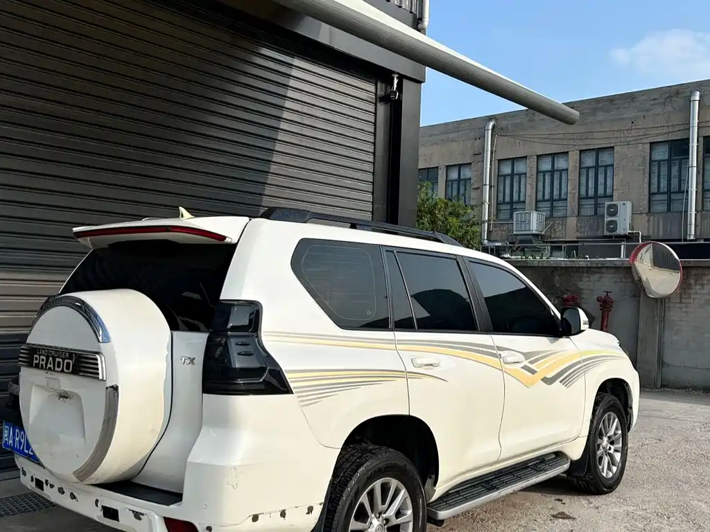 Toyota Prado — миниатюра 12