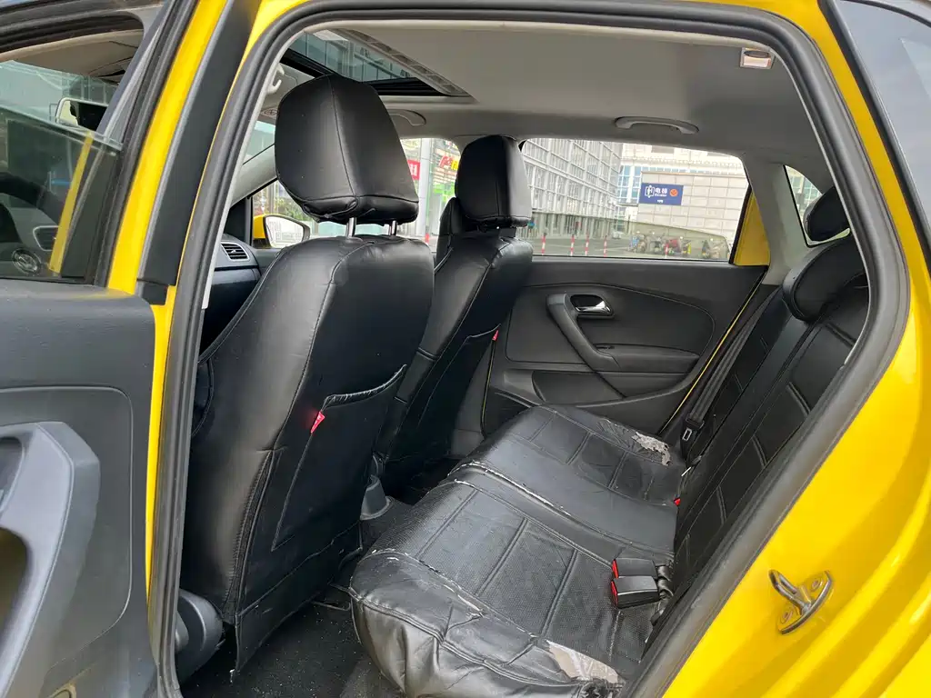 Volkswagen Polo — миниатюра 14