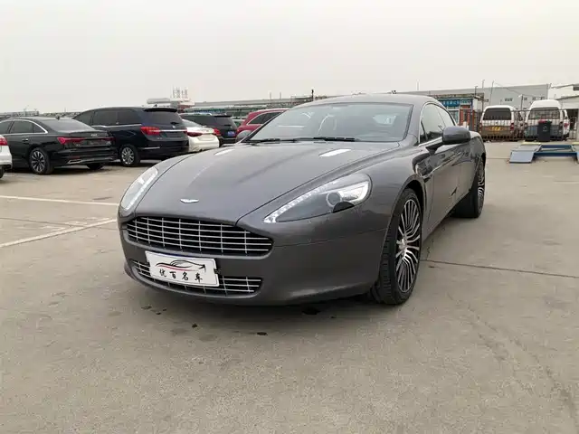 aston-martin rapide