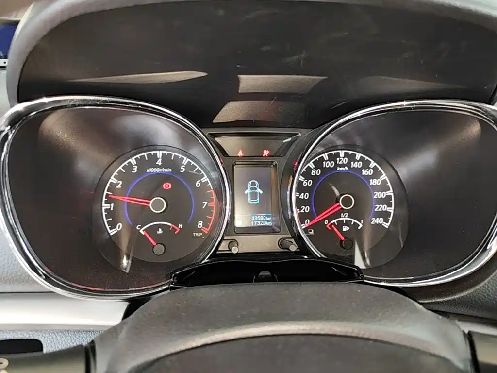 Venucia T70 — миниатюра 12