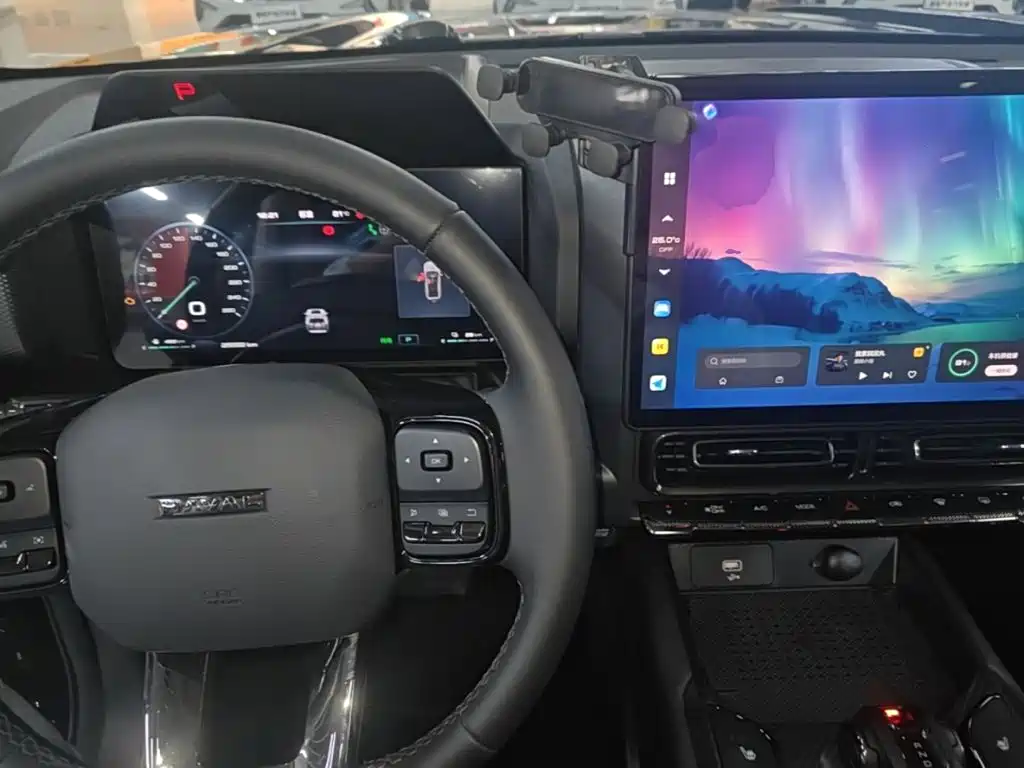 Haval Menglong New Energy — миниатюра 10