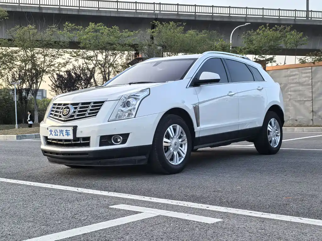 Cadillac SRX 2016