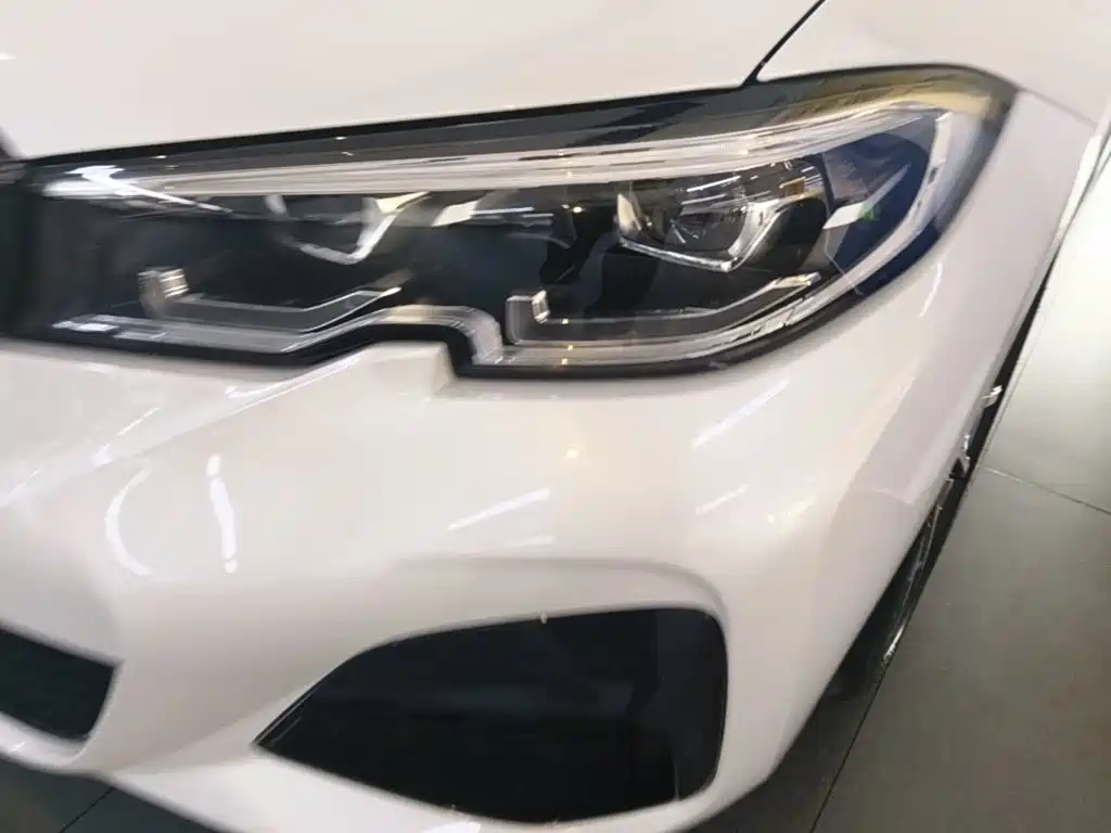 BMW 3 Series — миниатюра 24