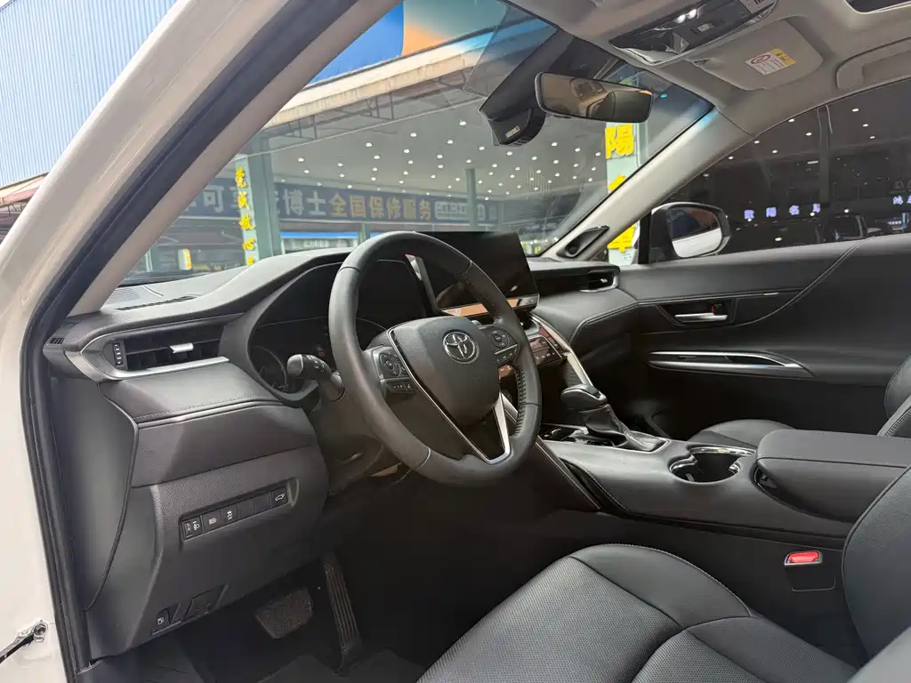 Toyota Venza — миниатюра 11