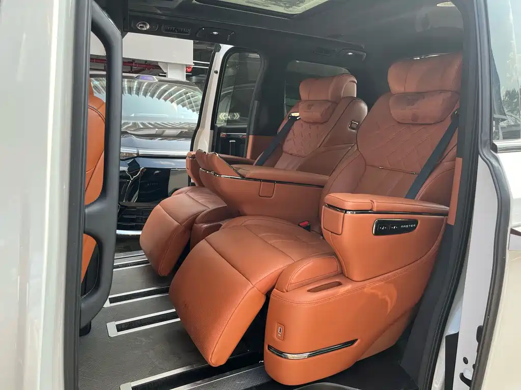 GAC Motor Trumpchi Xiangwang M8 — миниатюра 11