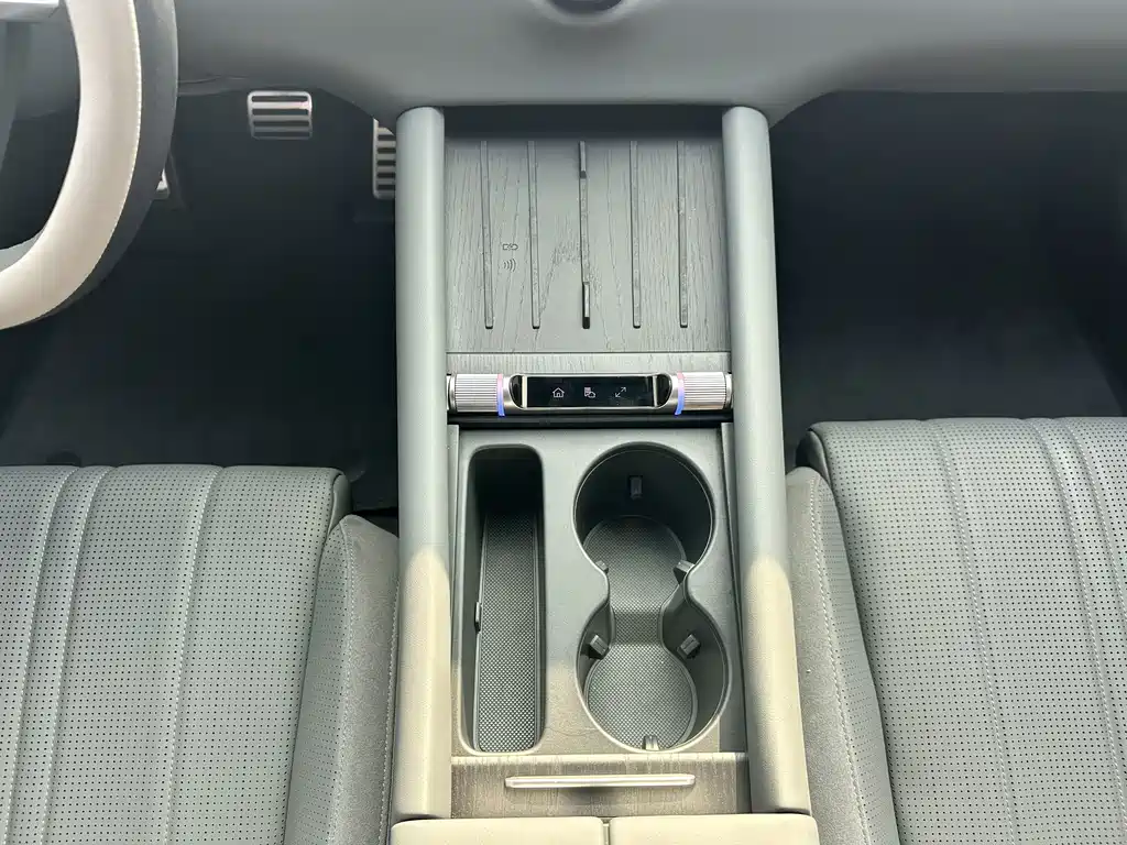 Audi E5 Sportback — миниатюра 16