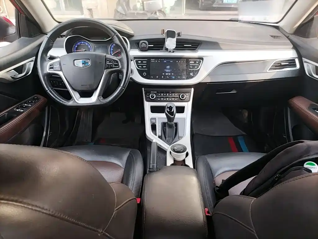 Geely Vision — миниатюра 10
