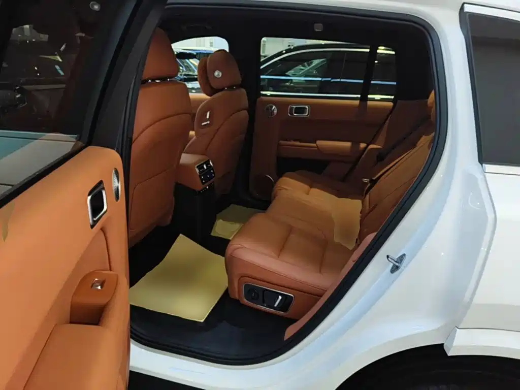 Li Auto Li L7 — миниатюра 17