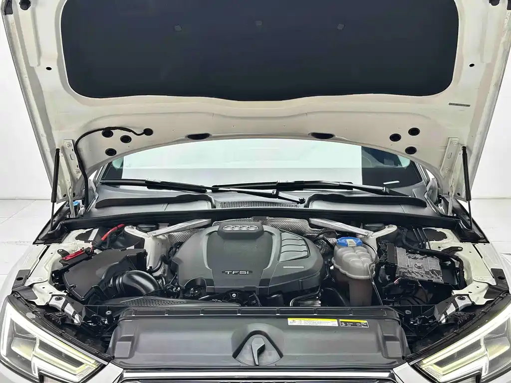 Audi A4L — миниатюра 23