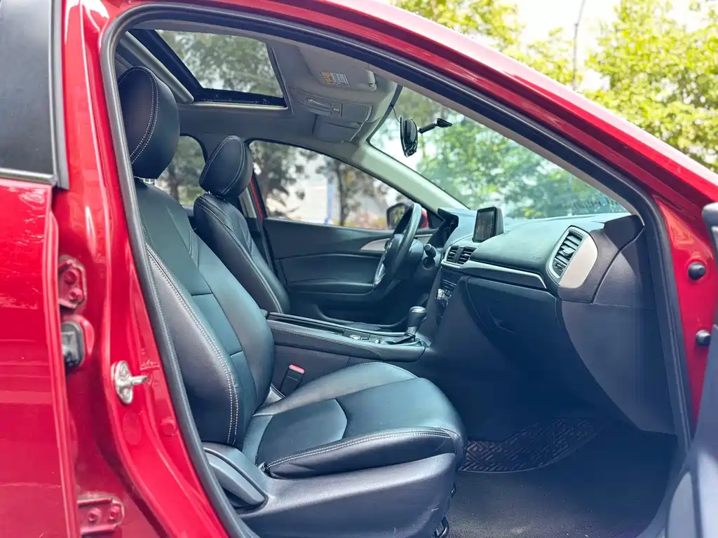 Mazda 3 Axela — миниатюра 9