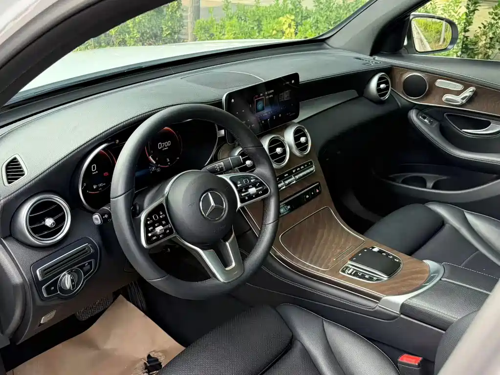 Mercedes-Benz GLC — миниатюра 15