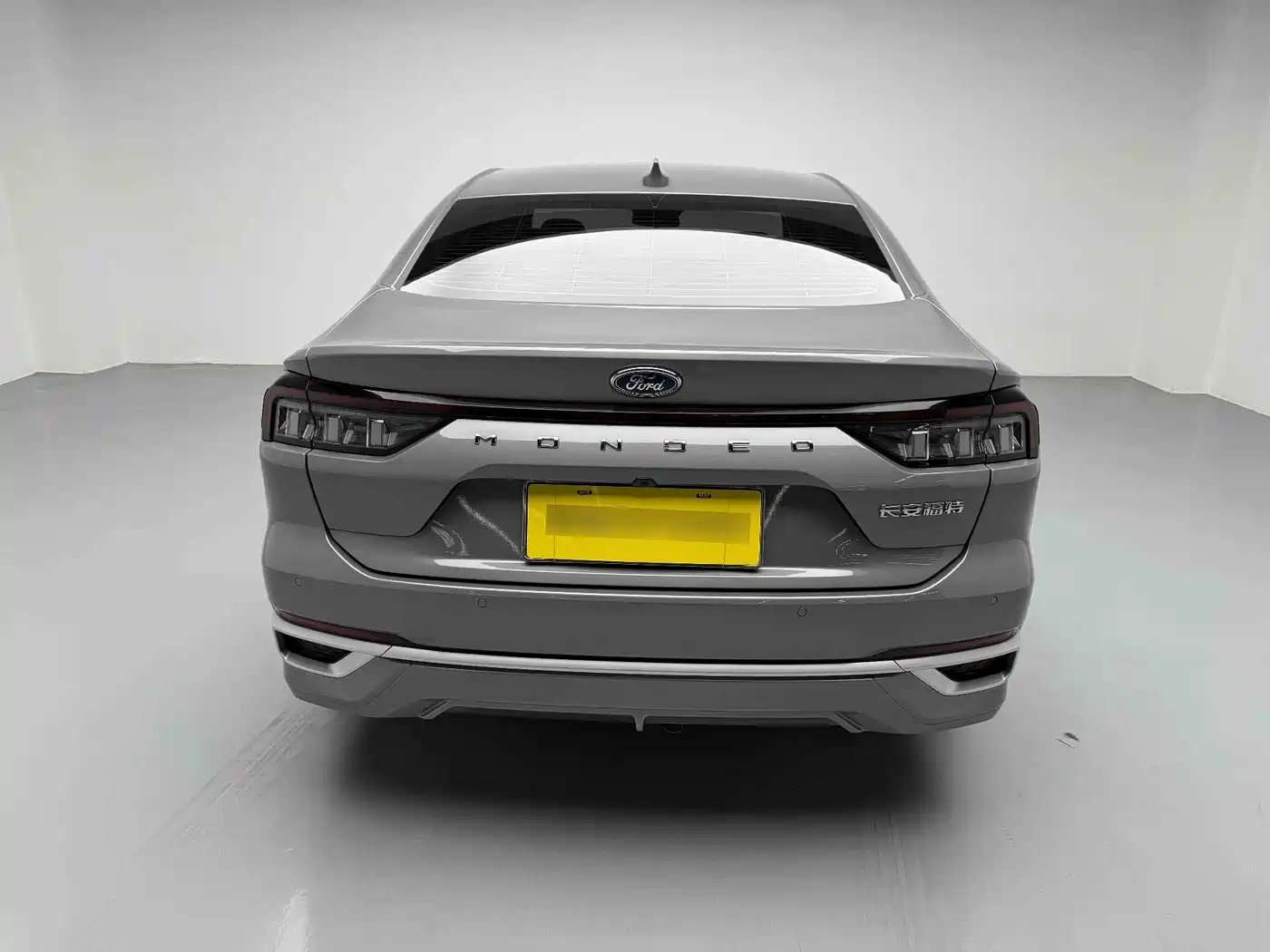 Ford Mondeo 2025 Silver/gray из Китая