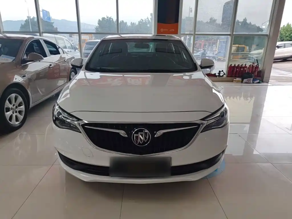 Buick Excelle — миниатюра 3