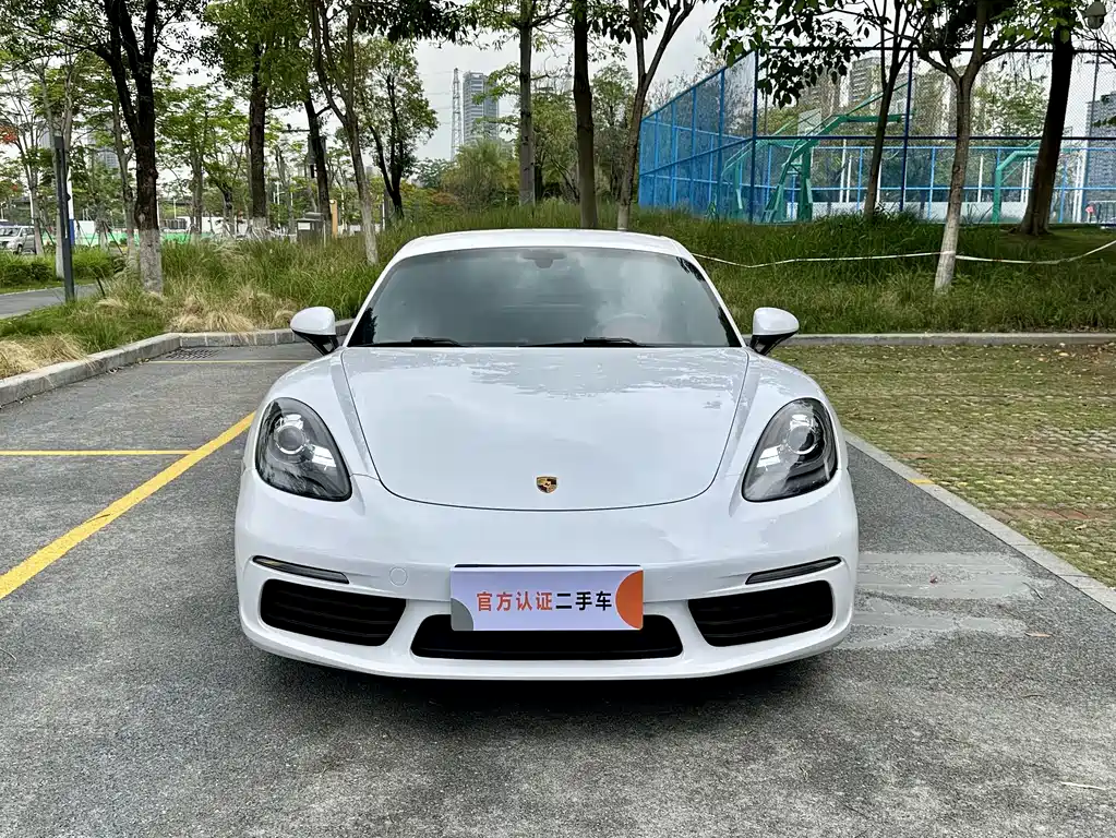 Porsche 718 2018 Cayman 2.0T