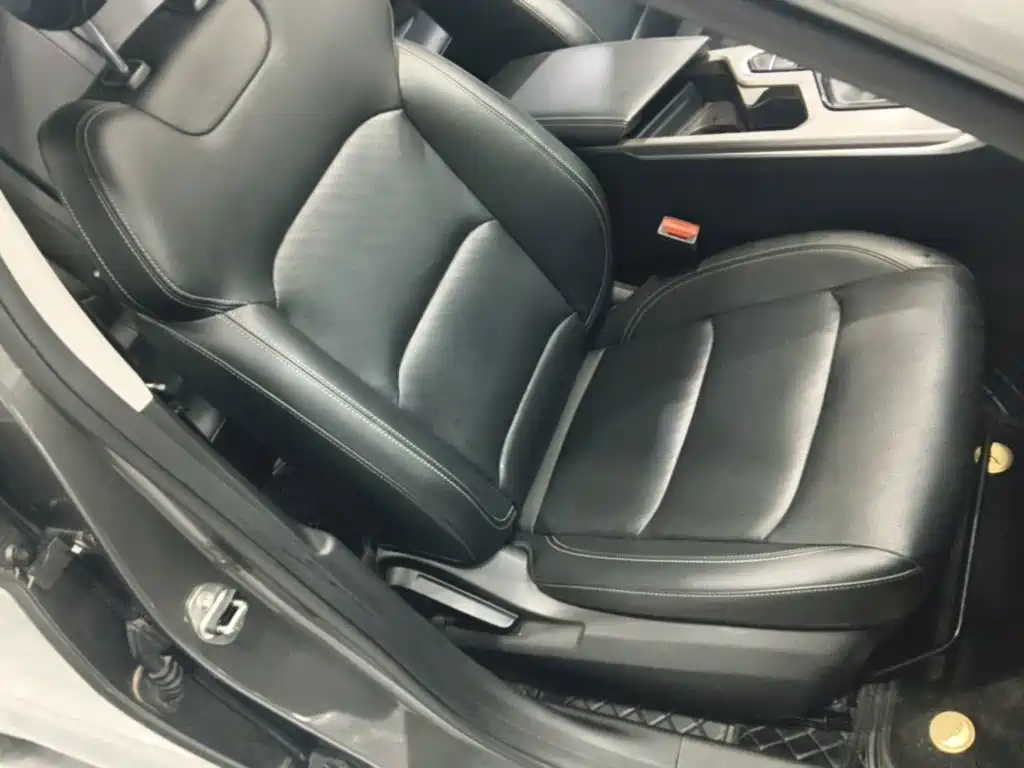 Geely Emgrand — миниатюра 25