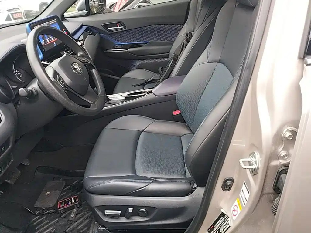 Toyota C-HR — миниатюра 15