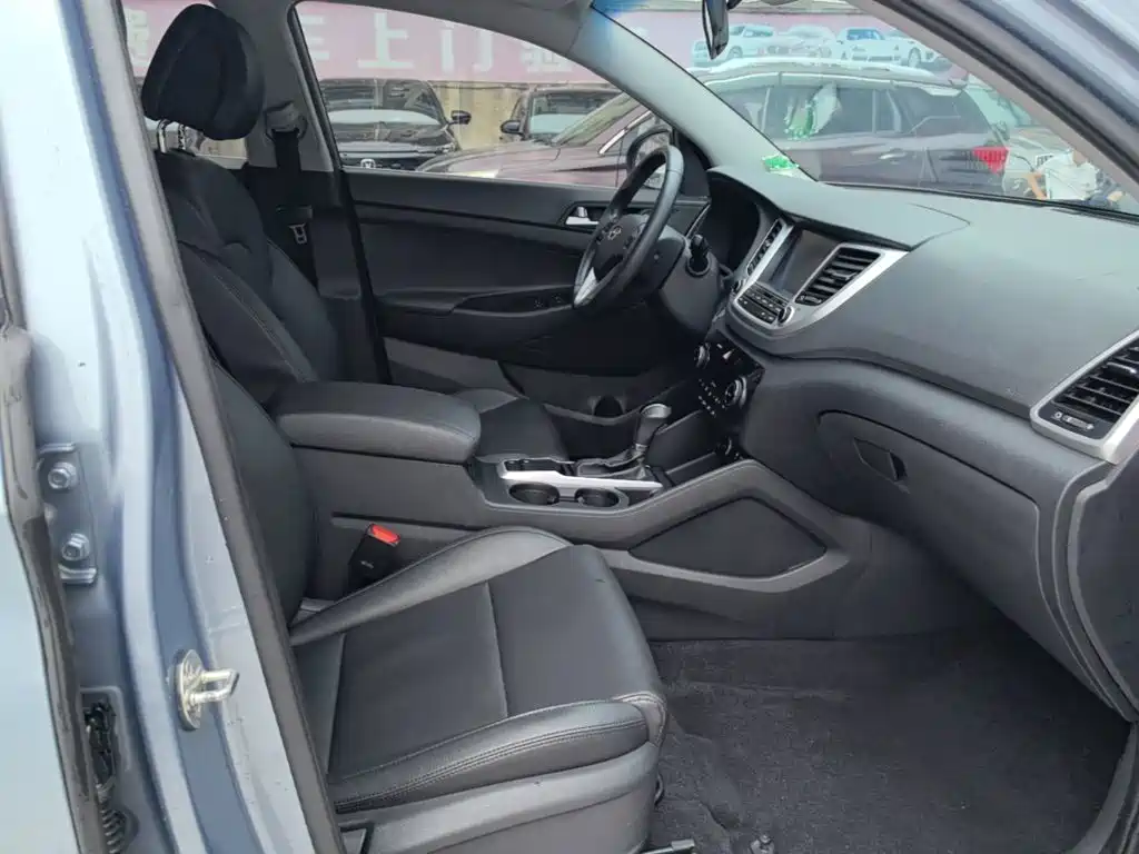 Hyundai Tucson — миниатюра 25