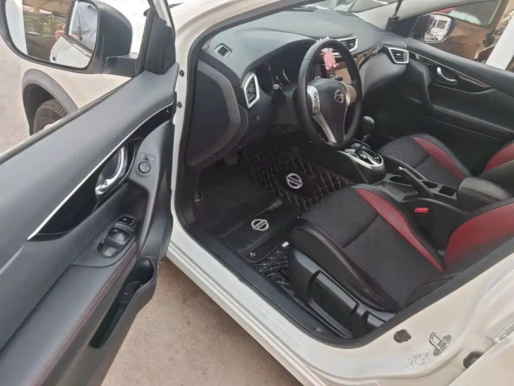 Nissan Qashqai — миниатюра 16