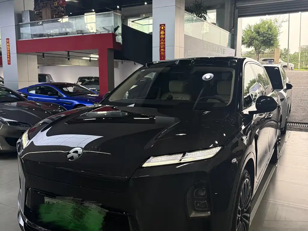 NIO ES8 — миниатюра 2
