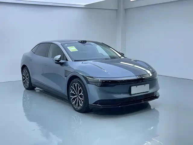 Zeekr 007