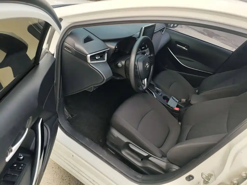 Toyota Corolla — миниатюра 16