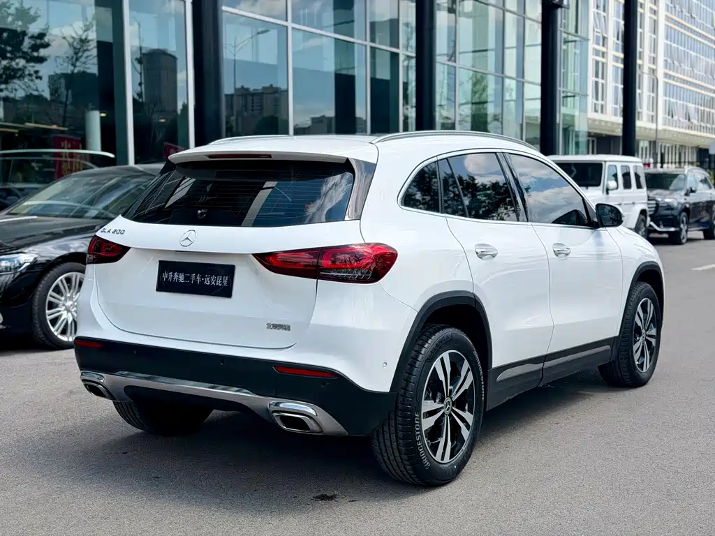 Mercedes-Benz GLA — миниатюра 6