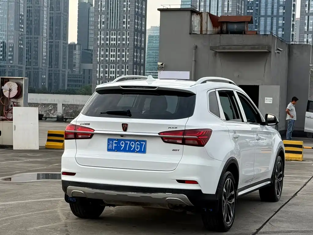 Roewe RX5 — миниатюра 17
