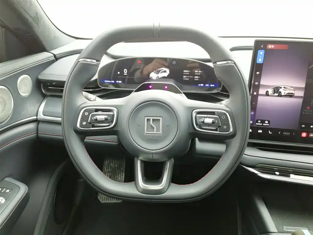 ZEEKR EXTREME KRYPTON 001