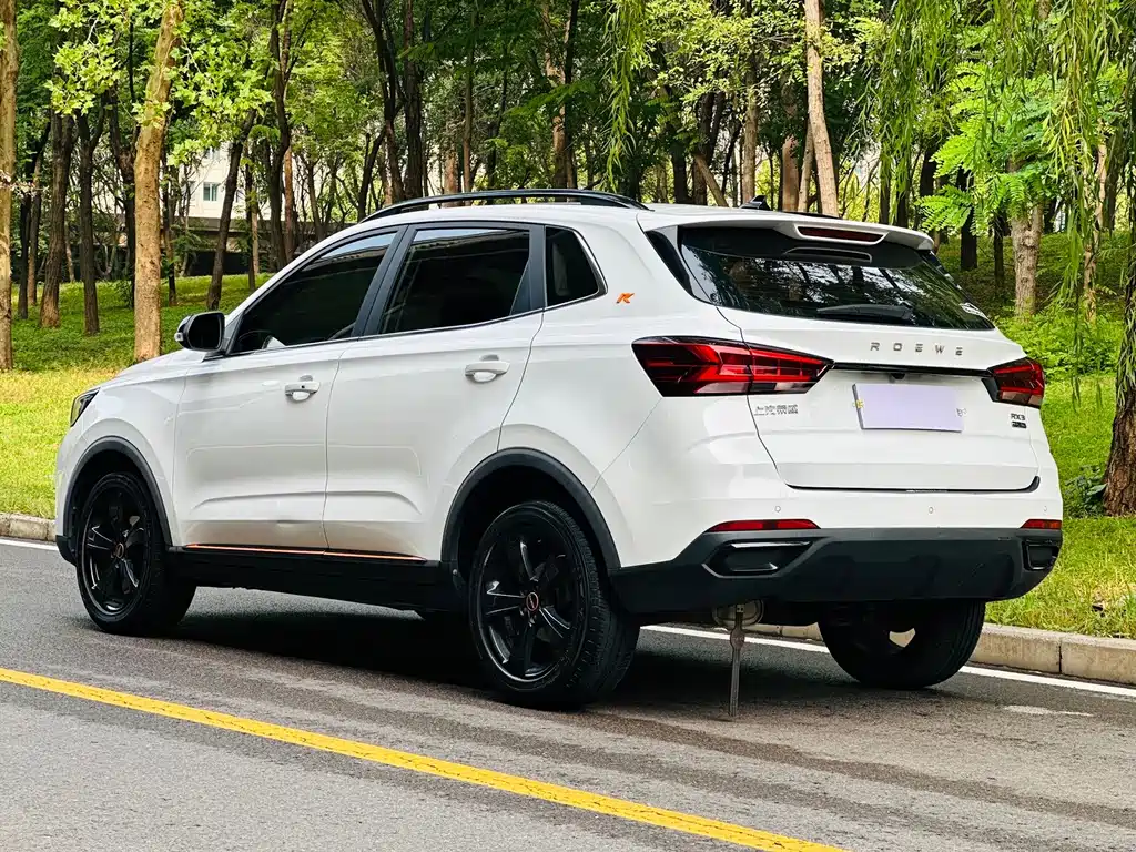 Roewe RX3 — миниатюра 4