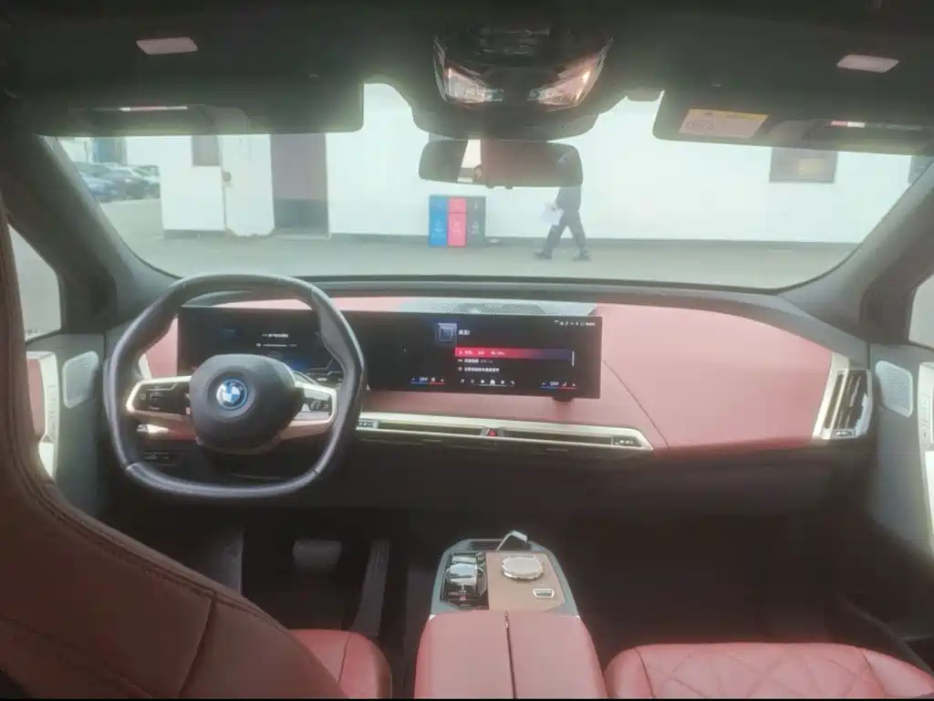 BMW iX — миниатюра 7