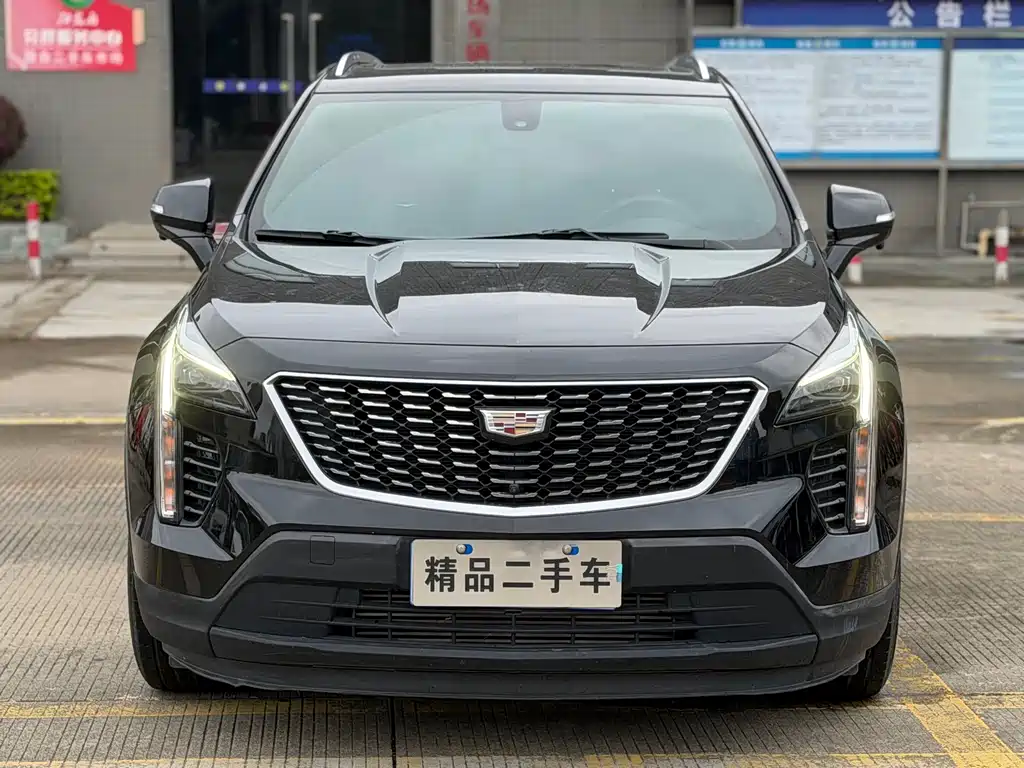 Cadillac XT4 2022 28T